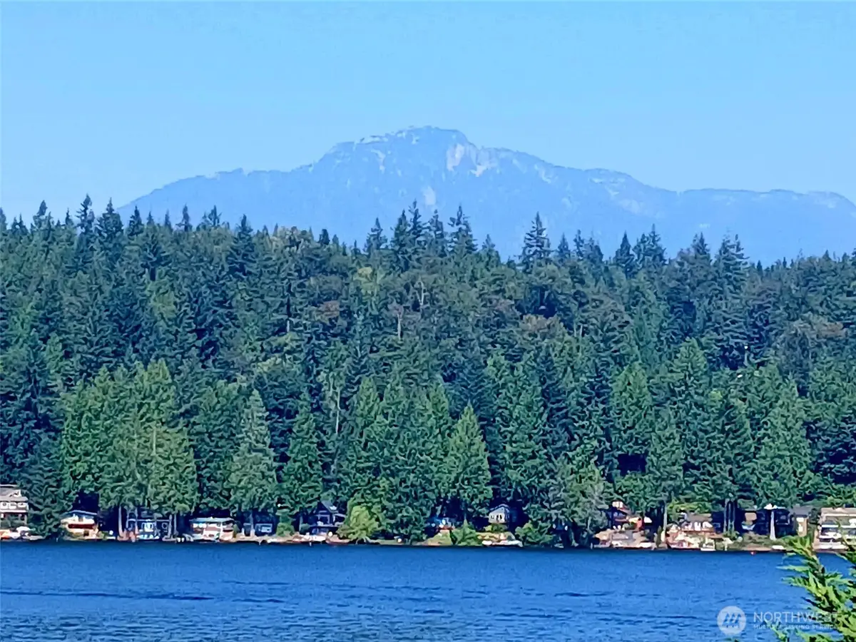425 W Shore Loop Road, Snohomish, WA 98290 - #1