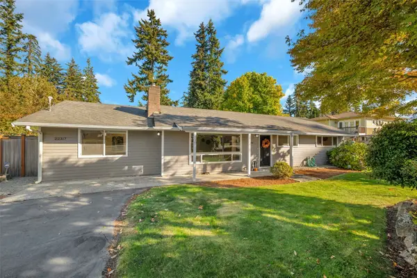 22317 W 96th Avenue, Edmonds, WA 98020