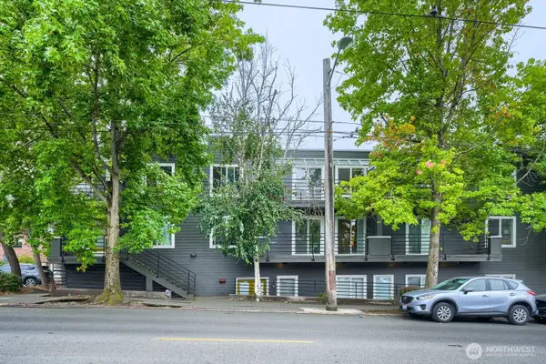 115 W Galer Street #304, Seattle, WA 98119