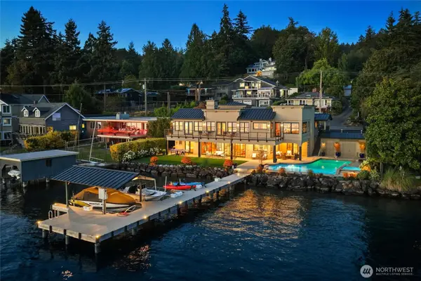 12705 Holmes Point Drive Ne, Kirkland, WA 98034
