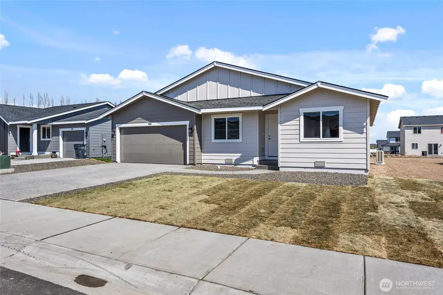 427 Pear Drive, Tieton, WA 98947 - #2