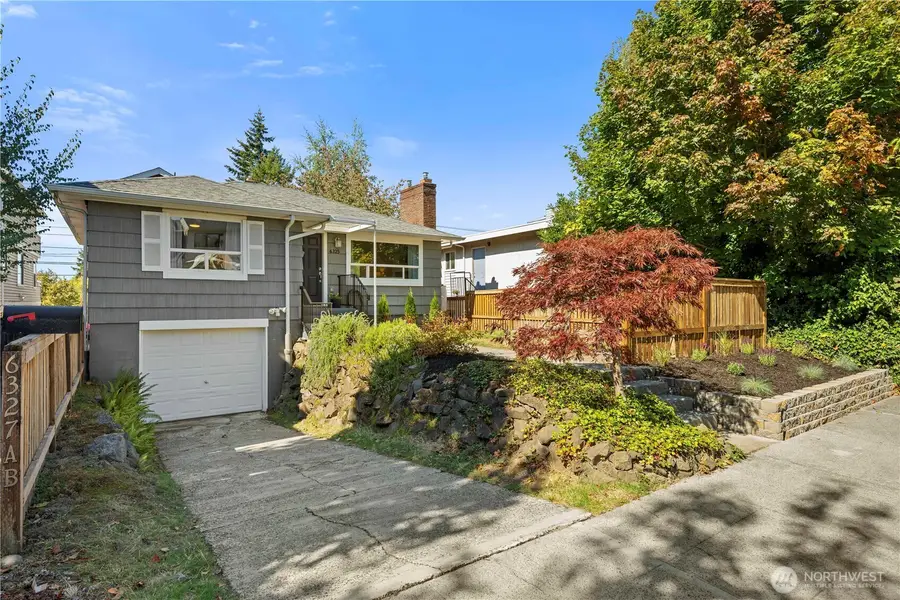 6325 42nd Avenue Sw, Seattle, WA 98136 - #3