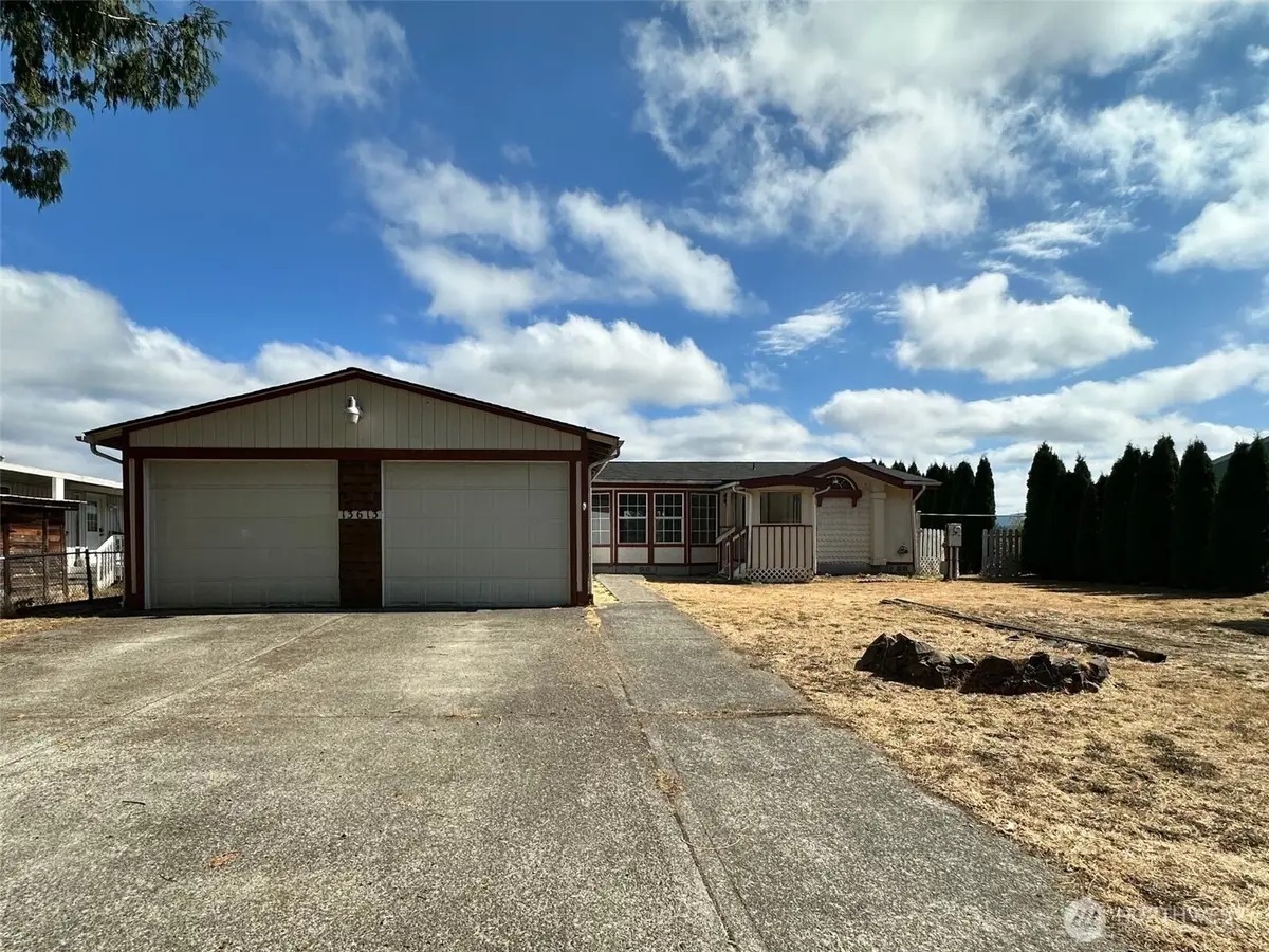 13613 Cedar Cir E, Bonney Lake, WA 98391 - #1