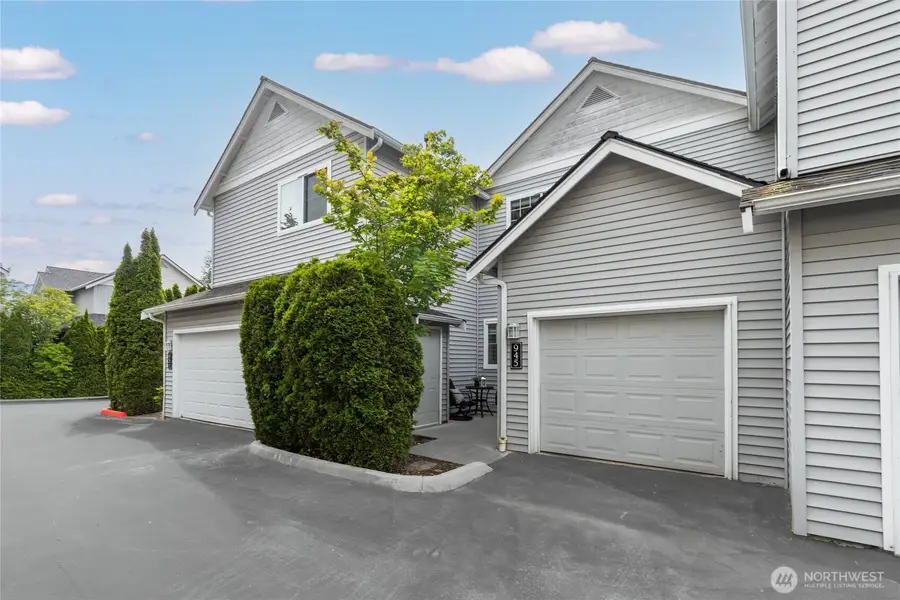 945 232nd Place Ne #945, Sammamish, WA 98074 - #2