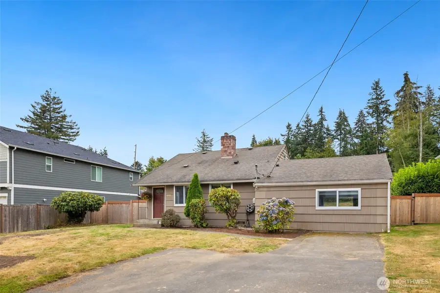 1045 S 197th Street E, Des Moines, WA 98148 - #3