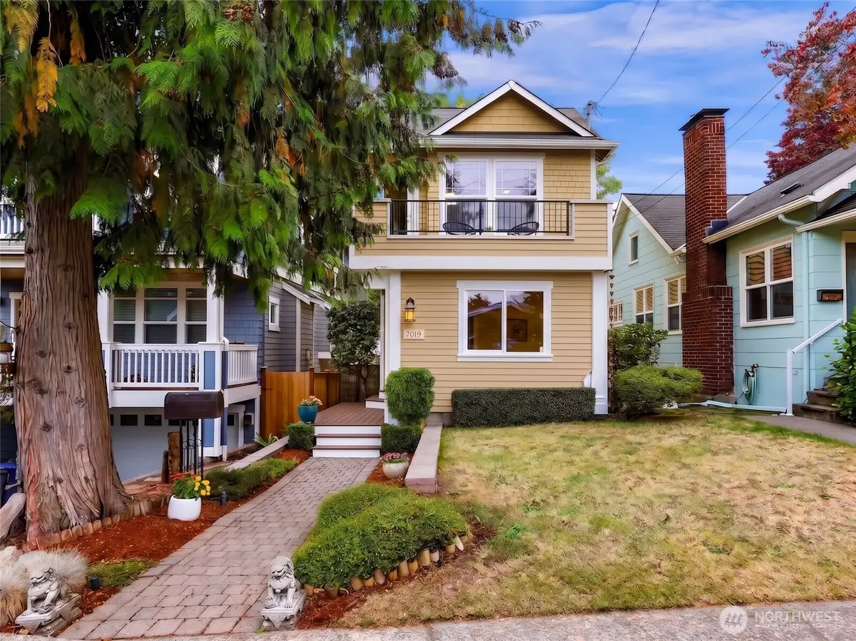 7019 Ravenna Avenue Ne, Seattle, WA 98115 - #1