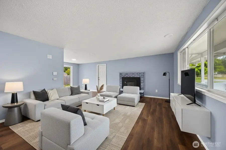 854 SW Heller Street, Oak Harbor, WA 98277 - #3