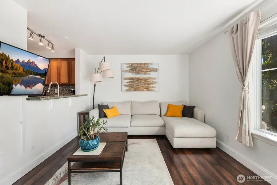 300 10th Avenue #A309, Seattle, WA 98122 - #2