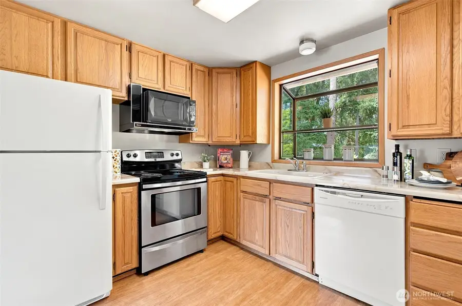 15808 NE 112th Street, Redmond, WA 98052 - #3
