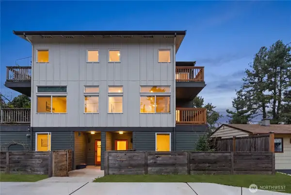 18309 11th Avenue Ne #B, Shoreline, WA 98155