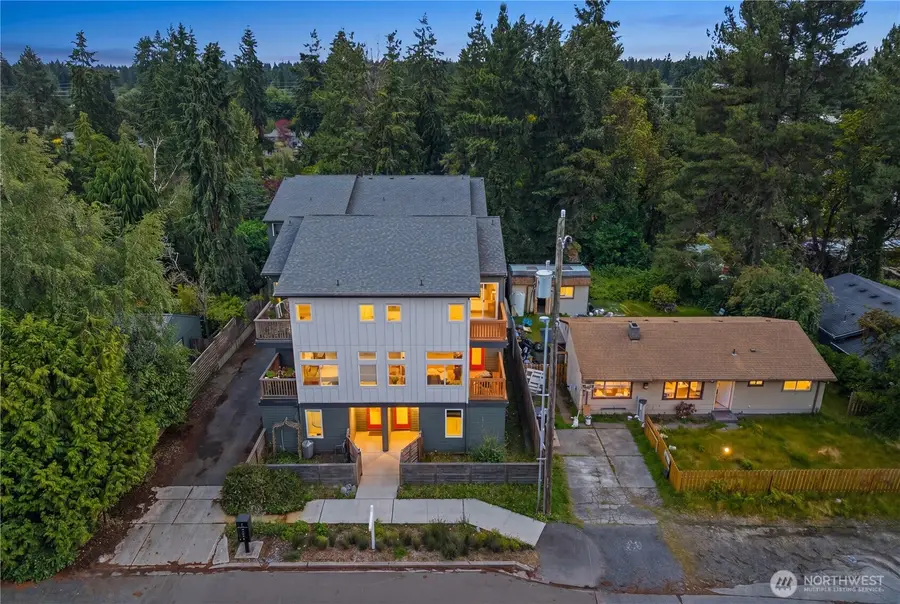 18309 11th Avenue Ne #B, Shoreline, WA 98155 - #2
