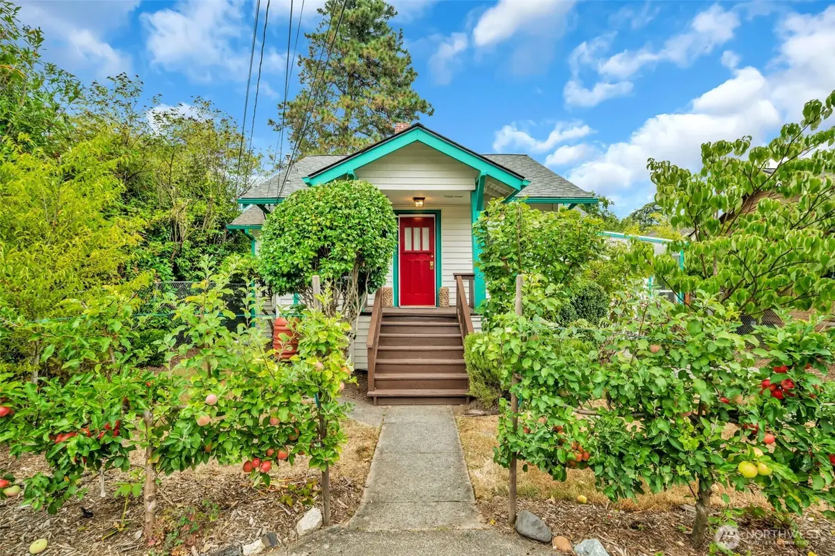 8116 48th Avenue S, Seattle, WA 98118 - #1