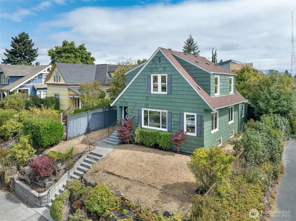 1512 6th Avenue W, Seattle, WA 98119 - #1
