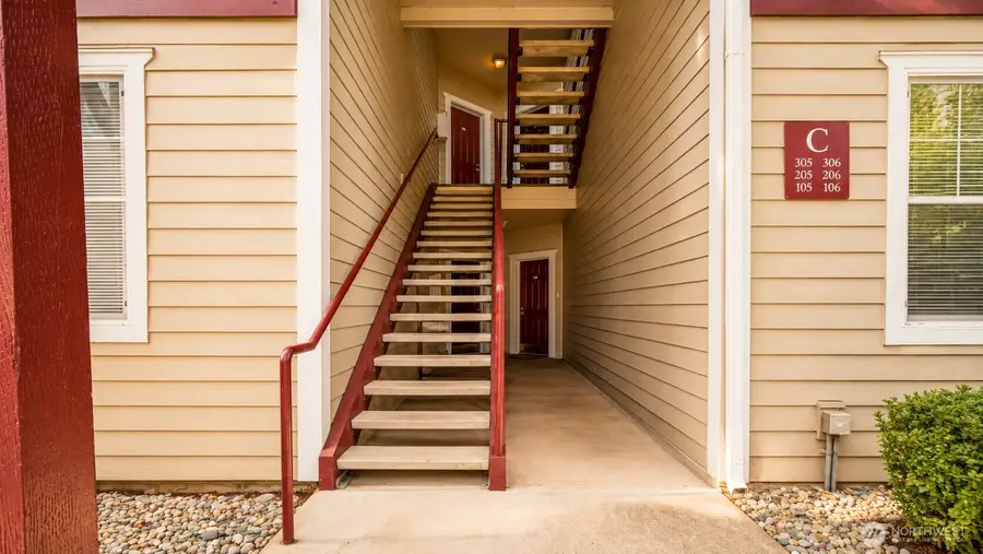 13000 Admiralty Way #C205, Everett, WA 98204 - #3