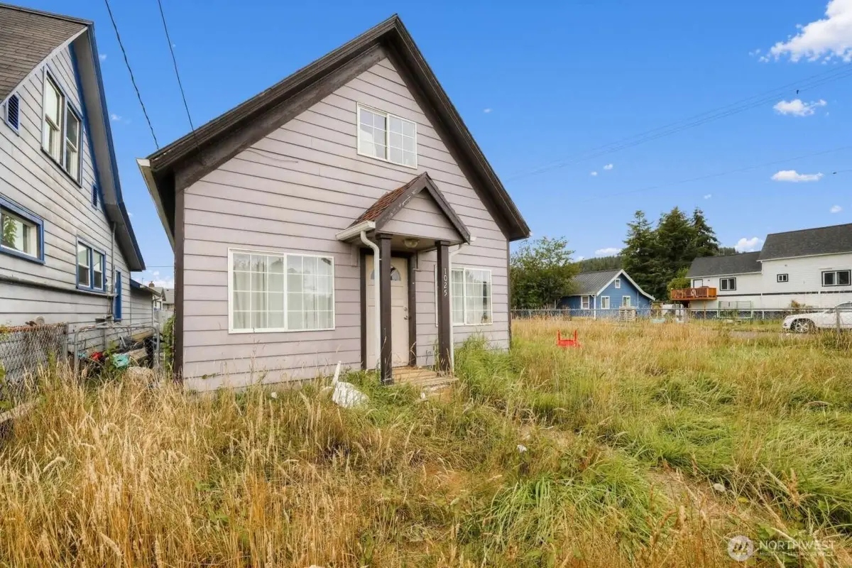 1025 Arnold Avenue, Hoquiam, WA 98550 - #1