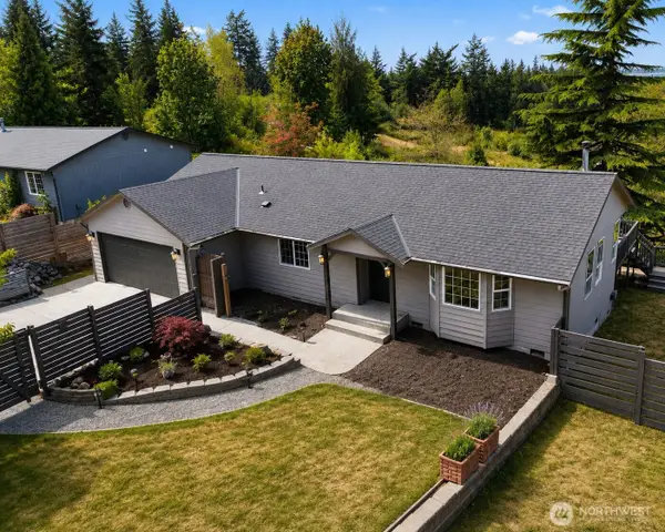 939 James Way, Camano Island, WA 98282
