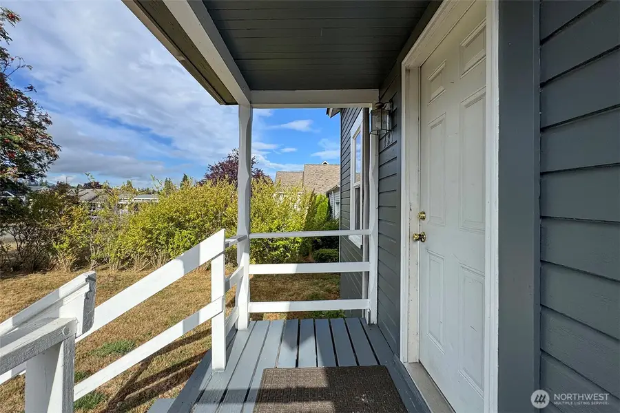 421 E 6th Street, Port Angeles, WA 98362 - #2