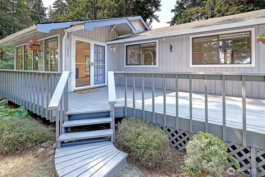 1054 Michael Way, Camano Island, WA 98282 - #3