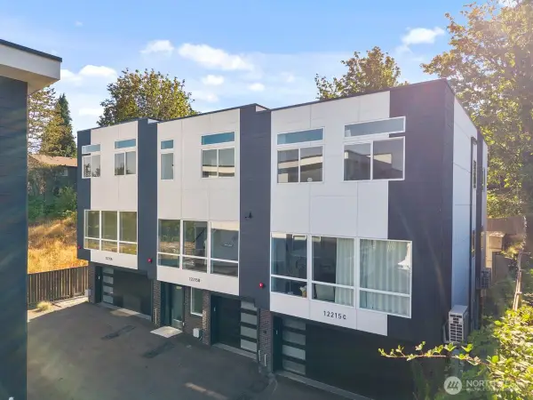 12215 Des Moines Memorial Drive S #B, Seattle, WA 98168