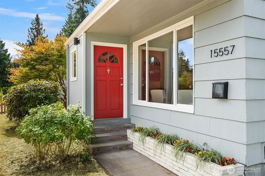 15557 10th Avenue Ne, Shoreline, WA 98155 - #2