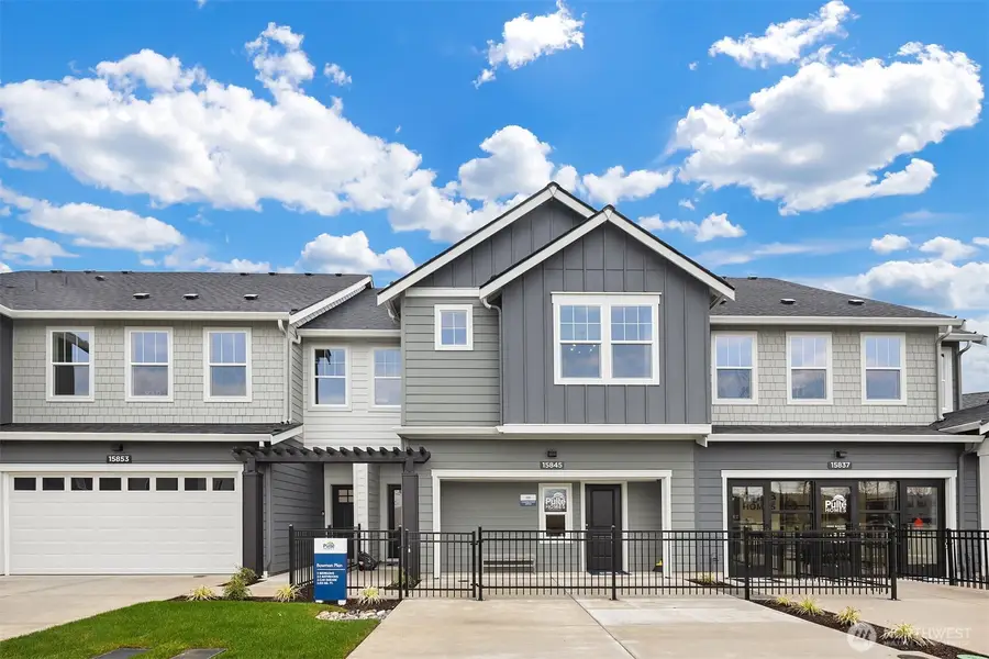 15822 23rd Avenue Ne, Marysville, WA 98271 - #2