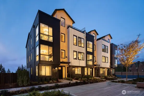 13371 NE 175th Place #30, Woodinville, WA 98072
