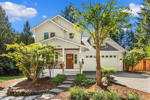 6217 NE Tolo Road, Bainbridge Island, WA 98110