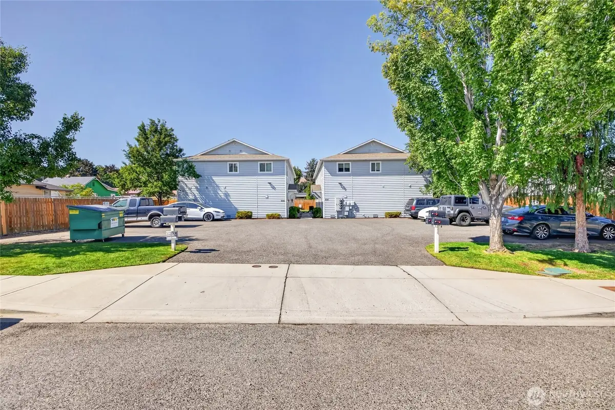 608 Sunset Avenue #1, Wenatchee, WA 98801 - #1