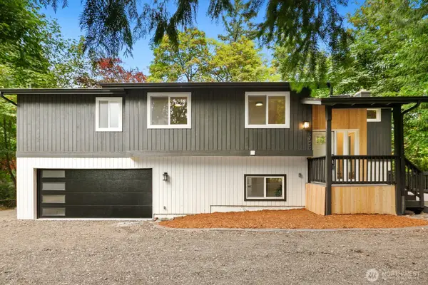 5755 Blakely Avenue Ne, Bainbridge Island, WA 98110