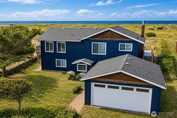 30901 G Street, Ocean Park, WA 98640