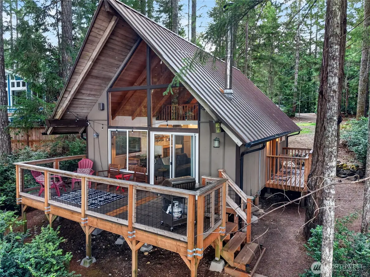 270 E Emerald Lake Dr, Grapeview, WA 98546 - #1