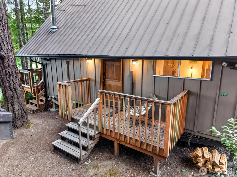 270 E Emerald Lake Dr, Grapeview, WA 98546 - #3