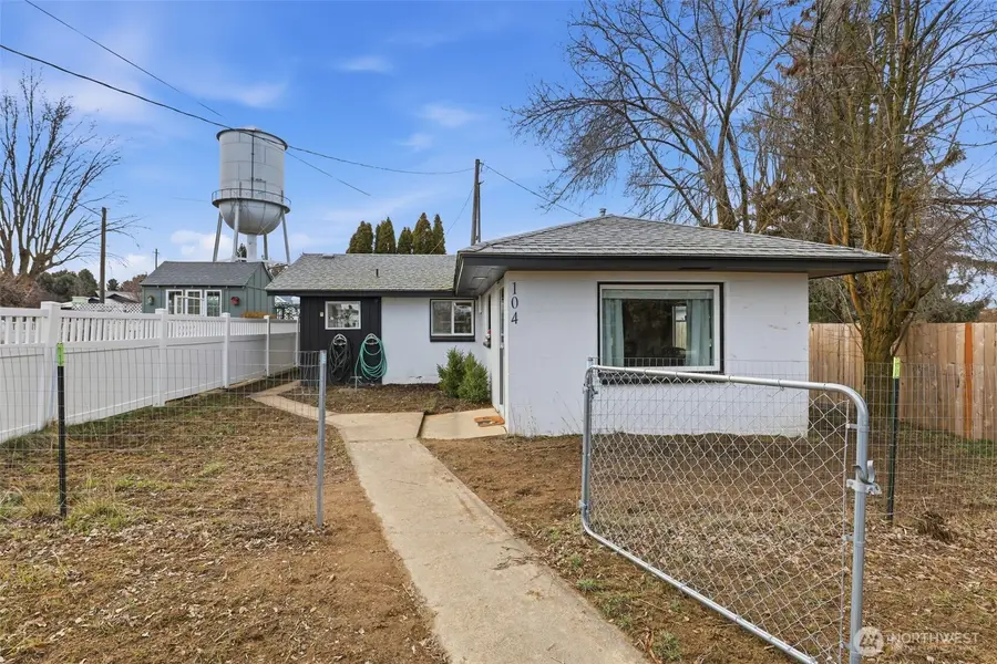 104 W Adams W, Harrington, WA 99134 - #2