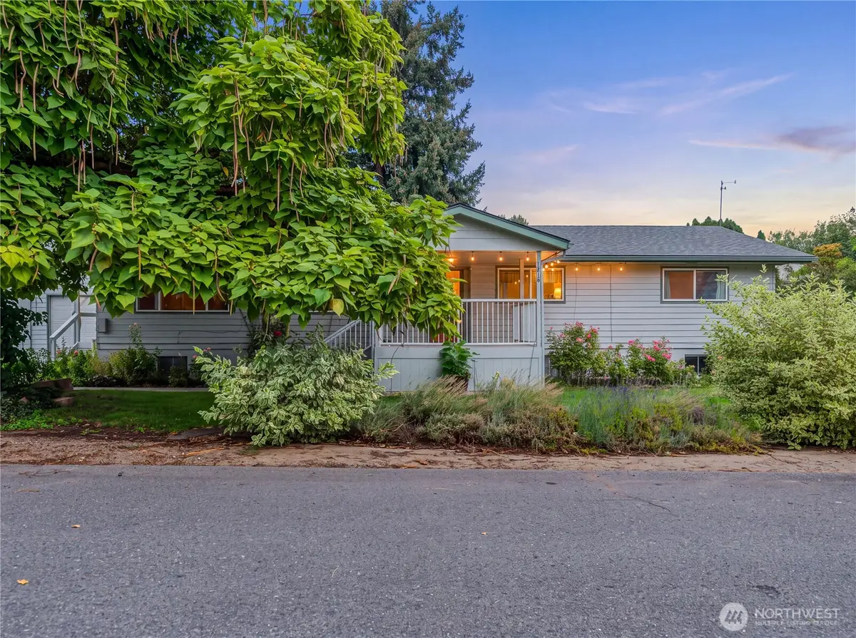 1216 4th Street, Wenatchee, WA 98801 - #1