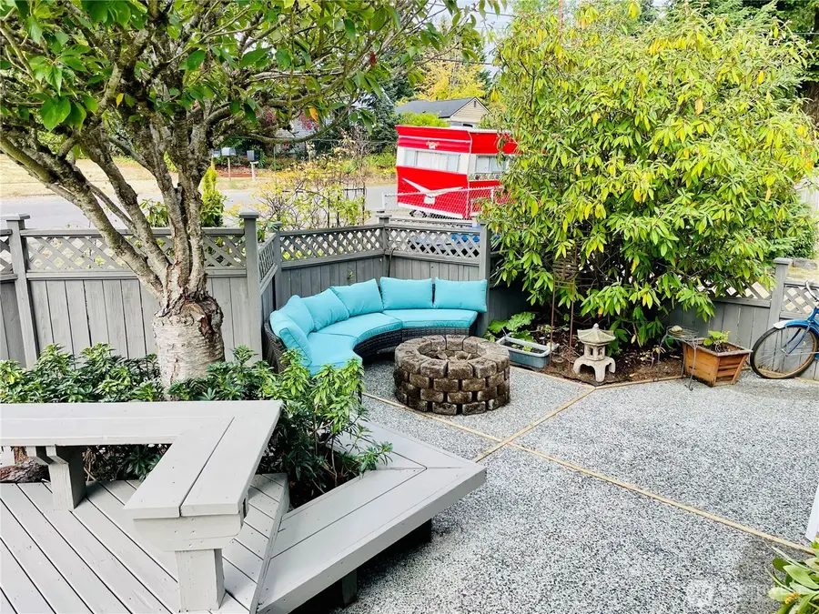 12232 Fremont Avenue N, Seattle, WA 98133 - #3