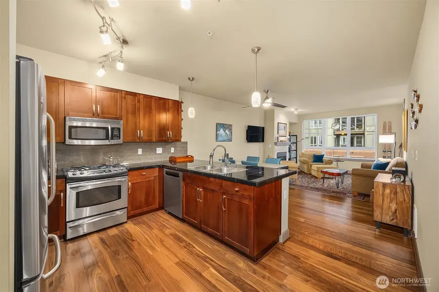1840 25th Avenue Ne #307, Issaquah, WA 98029 - #3