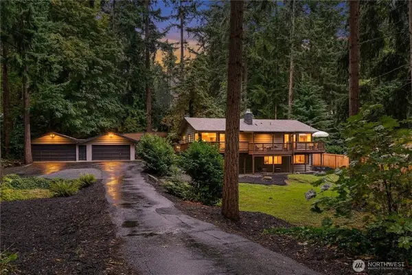 20400 2nd Avenue Sw, Normandy Park, WA 98166