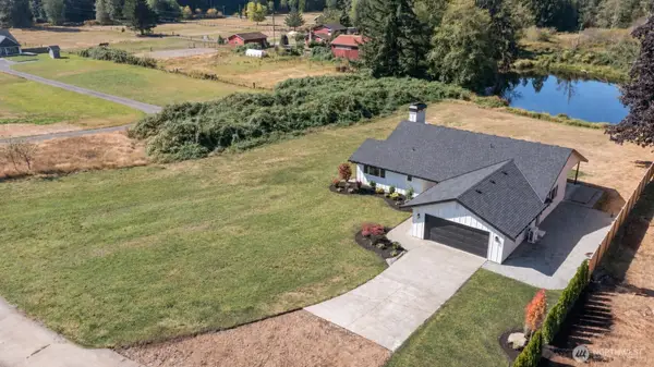 27020 35th Avenue Ne, Arlington, WA 98223