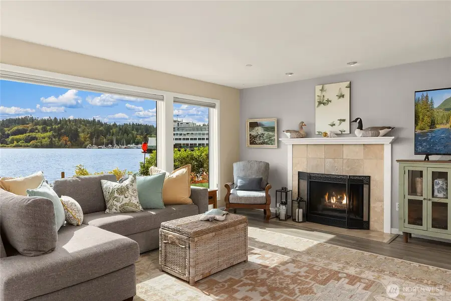428 Harborview Drive Se #114, Bainbridge Island, WA 98110 - #3