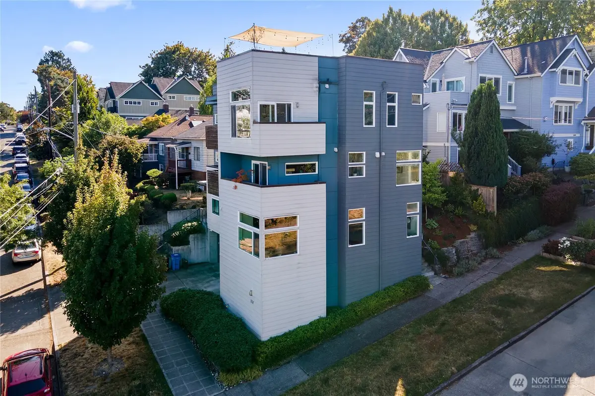 1735 27th Avenue, Seattle, WA 98122 - #1