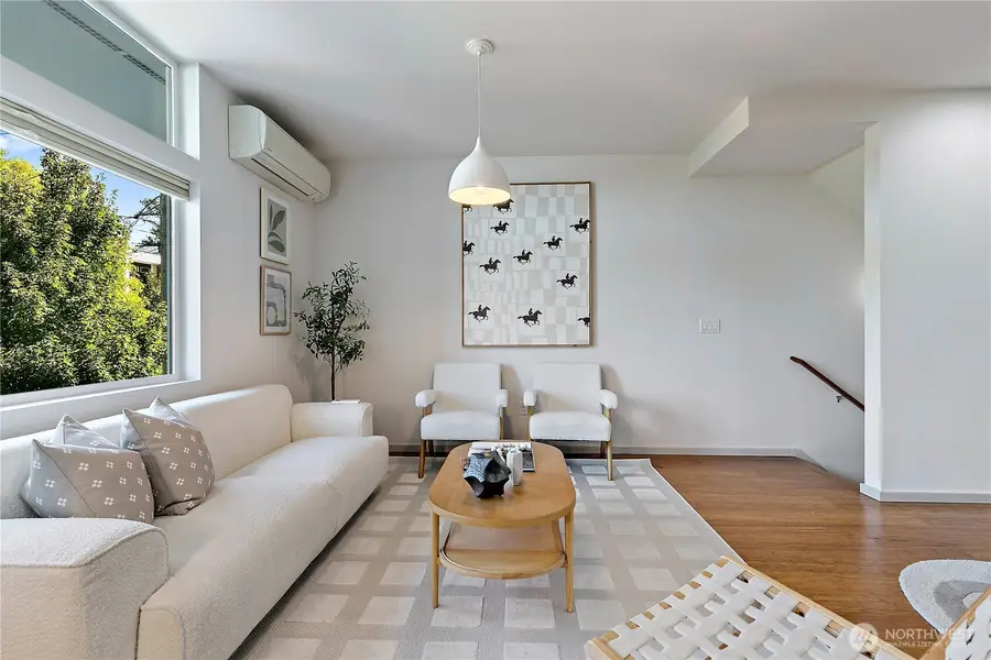 1735 27th Avenue, Seattle, WA 98122 - #3