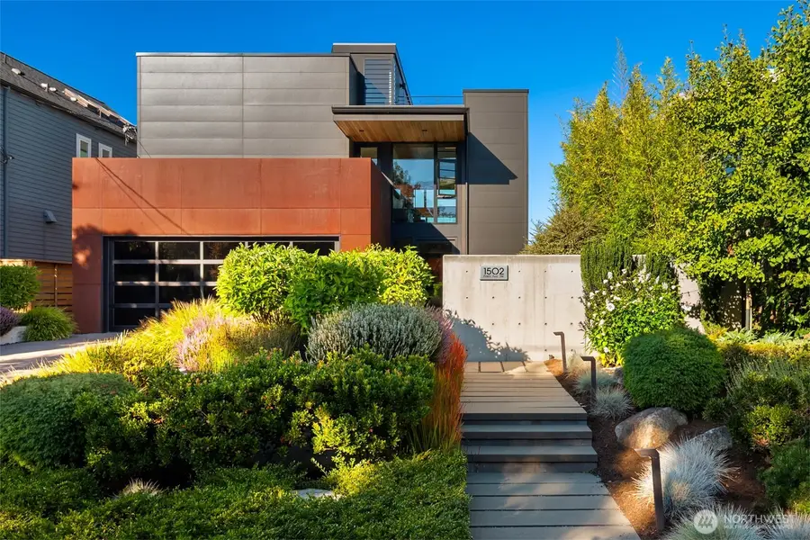 1502 Palm Avenue Sw, Seattle, WA 98116 - #3