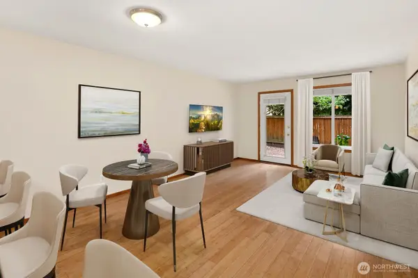 5844 NE 75th Street #A102, Seattle, WA 98115