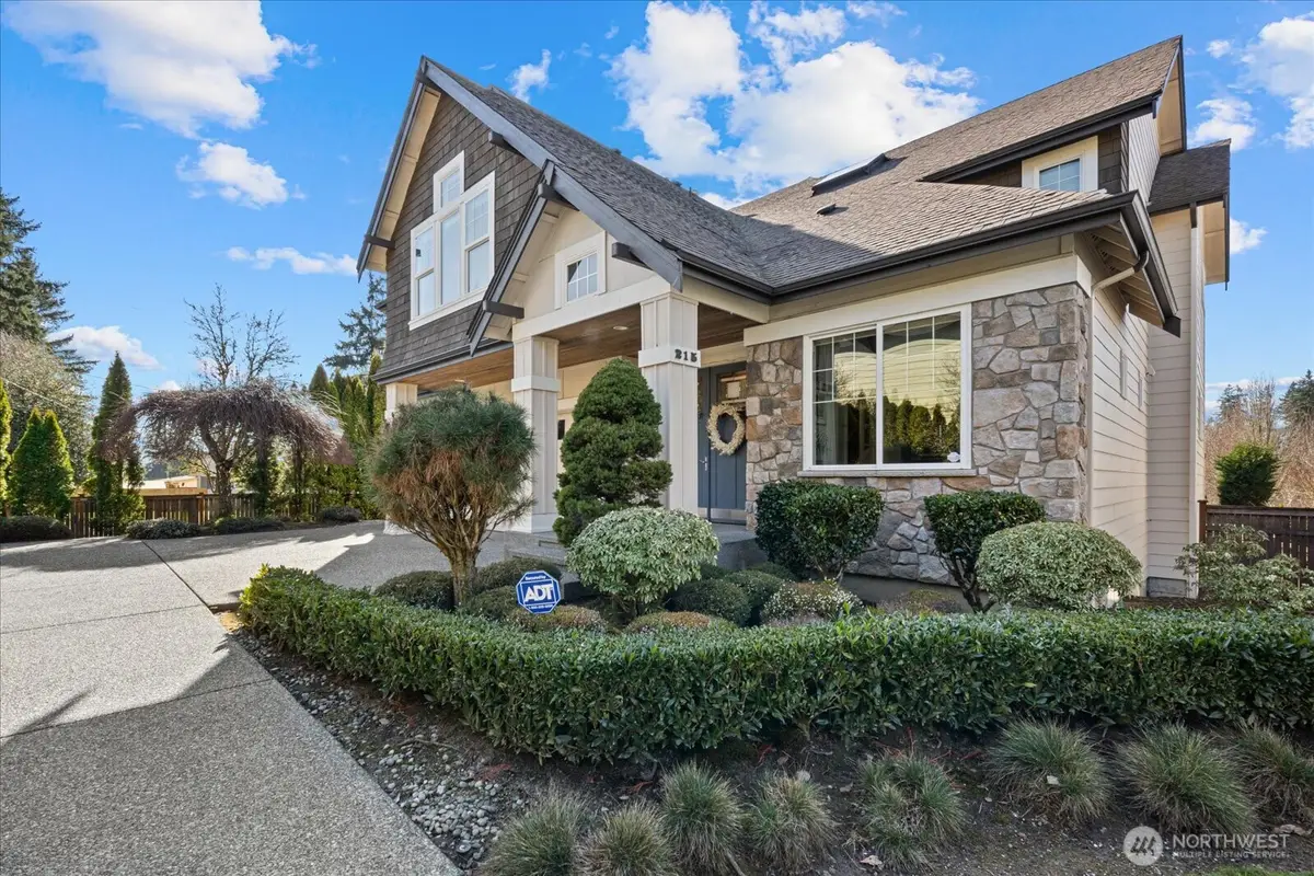 215 Ilwaco Place Se, Renton, WA 98059 - #1