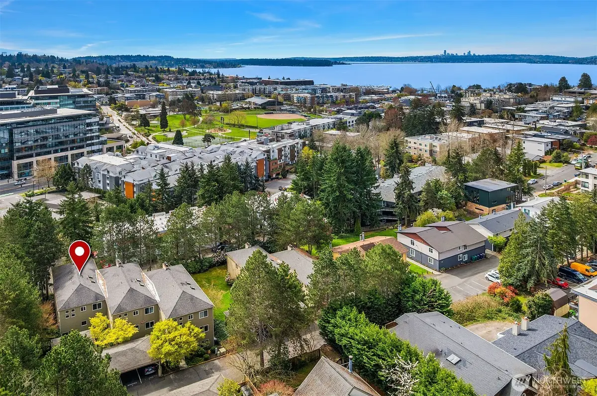 605 5th Street #B 201, Kirkland, WA 98033 - #1
