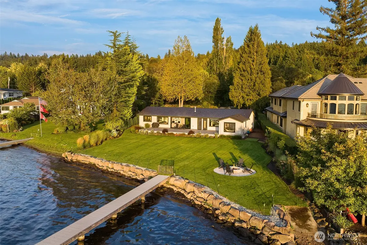 247 E Lake Sammamish Parkway Se, Sammamish, WA 98074 - #1