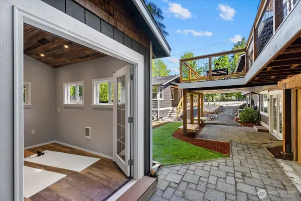 13115 80th Avenue Ne, Kirkland, WA 98034