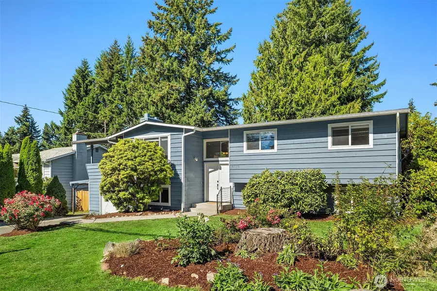 8610 NE 137th Street, Kirkland, WA 98034 - #2