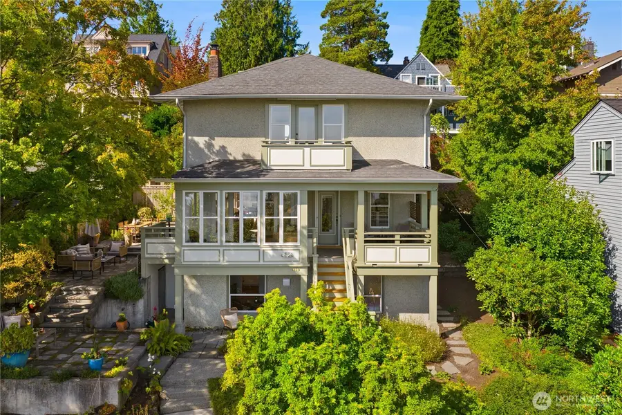 1129 37th Avenue, Seattle, WA 98122 - #2