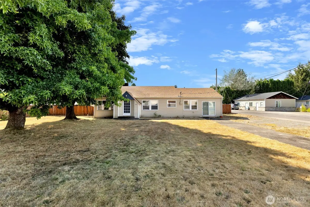 408 S Parkway Avenue, Battle Ground, WA 98604 - #1